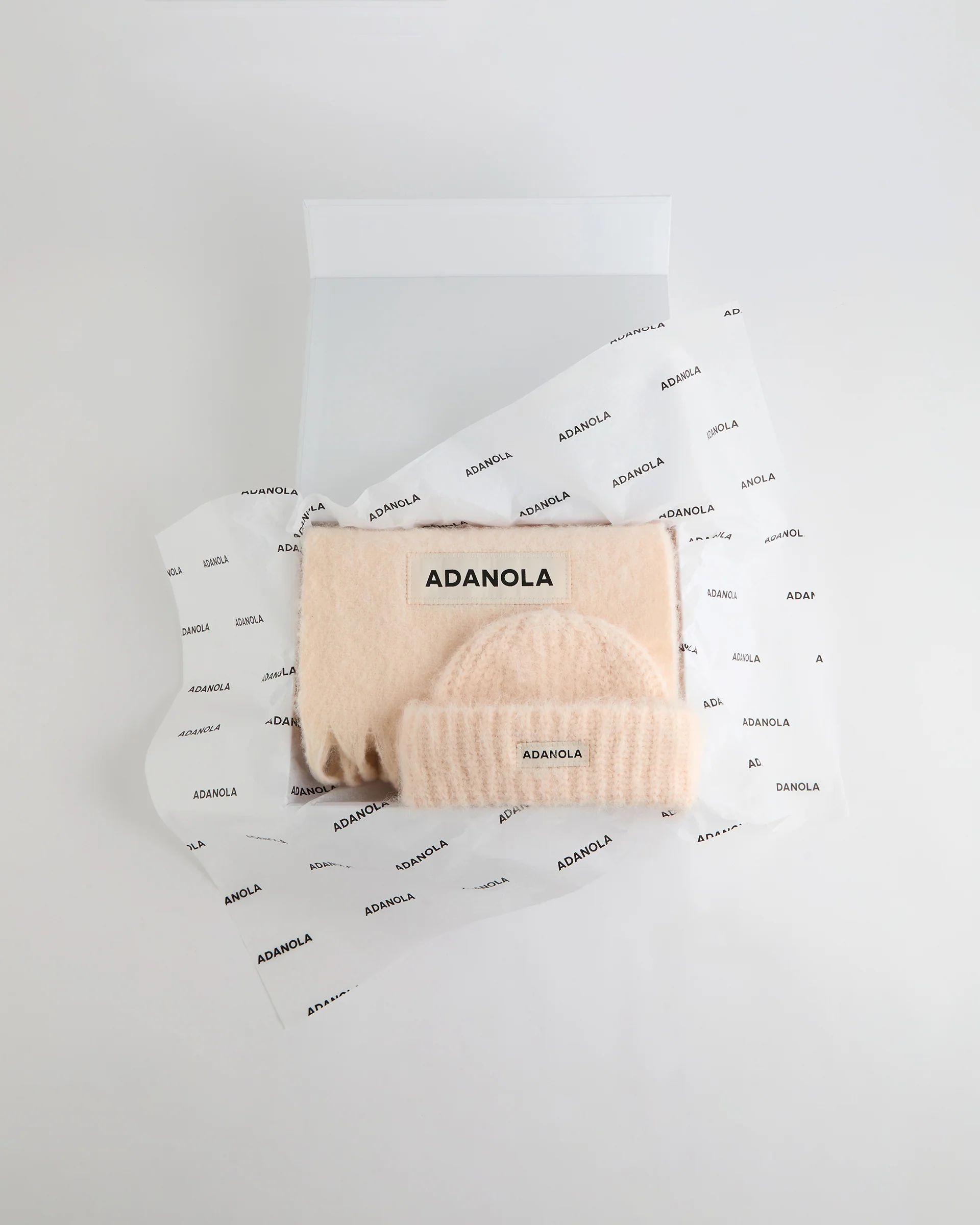 Box Set Beanie and Scarf - Light Pink - Image 2