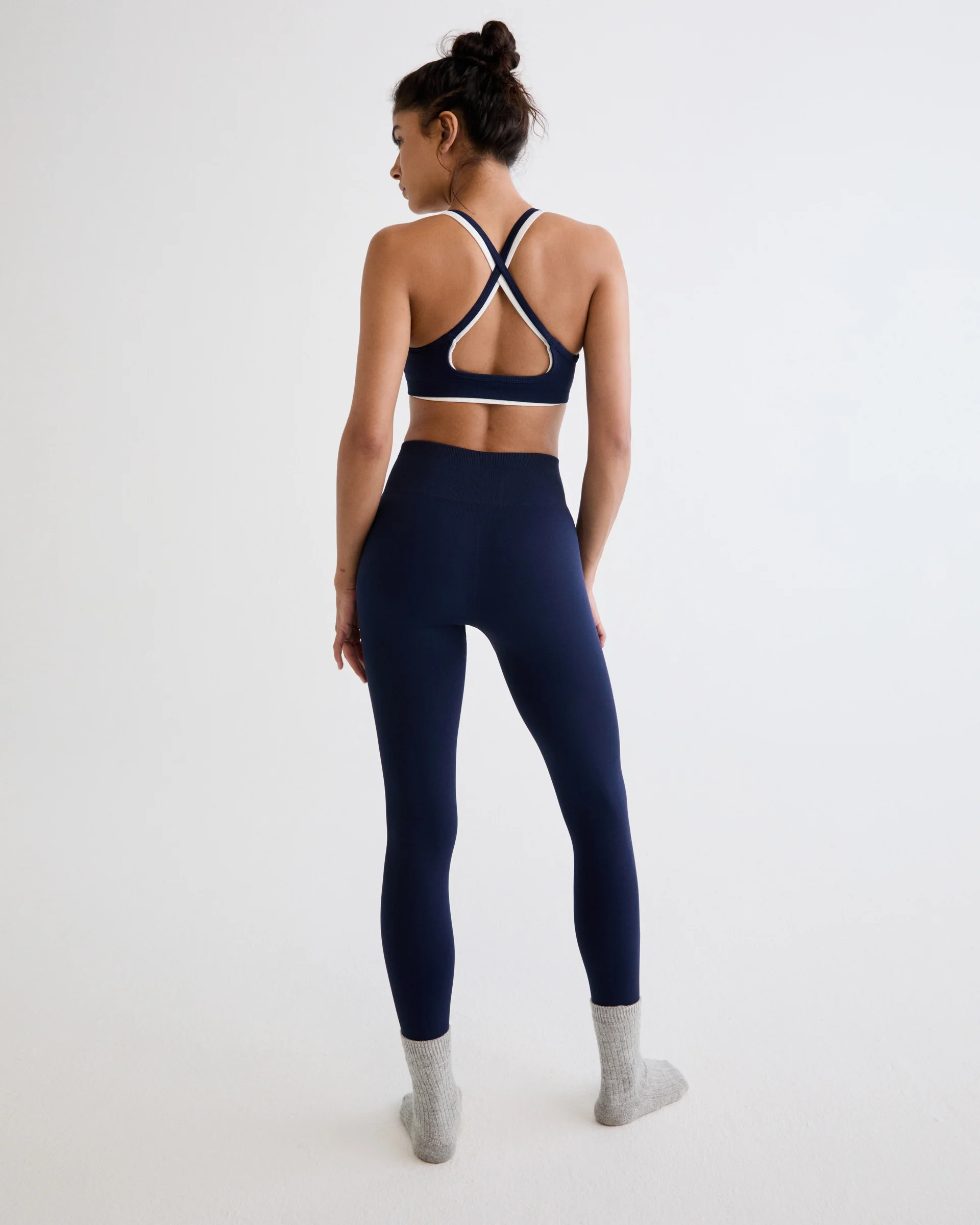 Classic Seamless Leggings - Navy Blue - Image 3