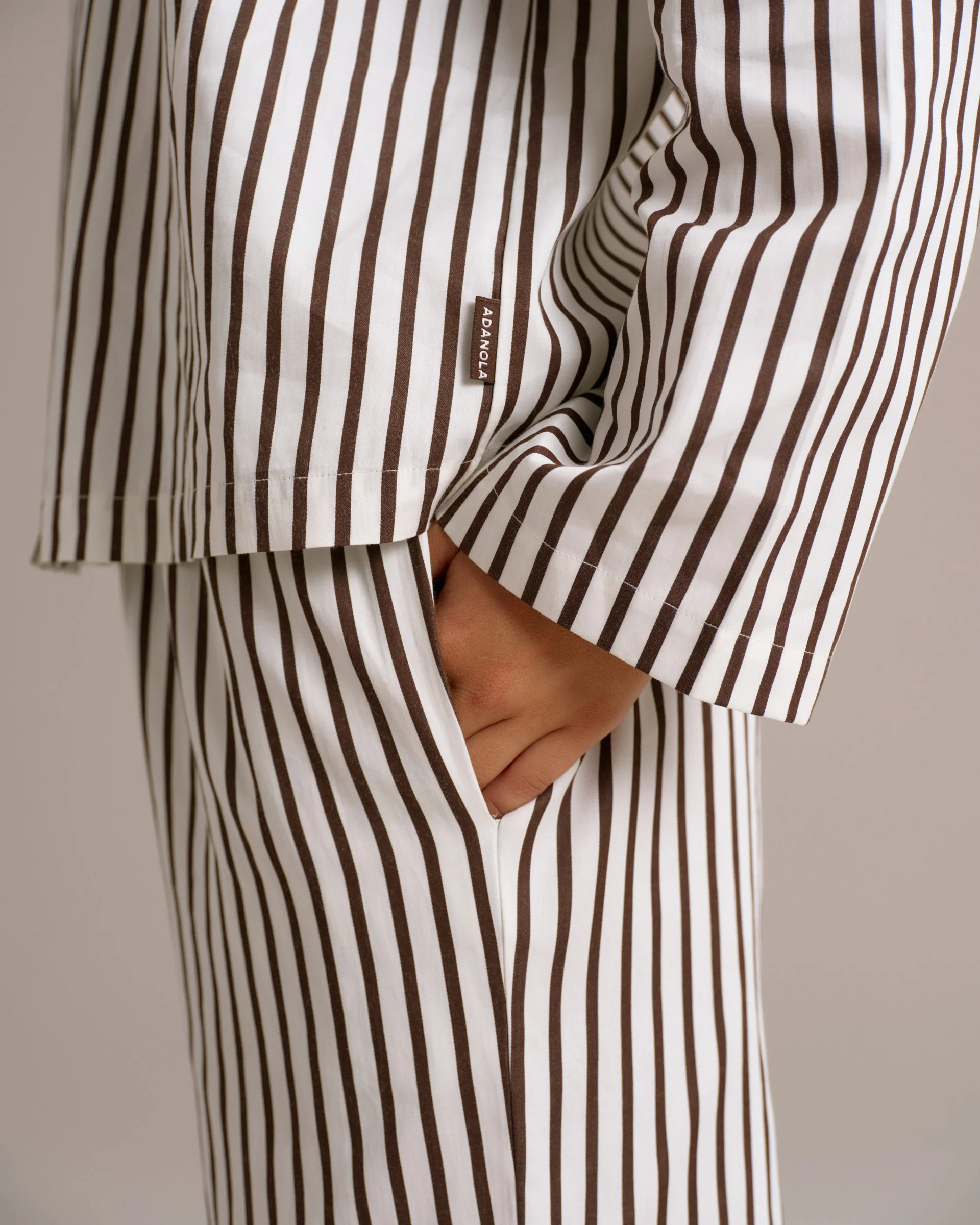 Cotton Sateen Stripe Pyjamas - Marshmallow White/Coffee Bean - Image 4