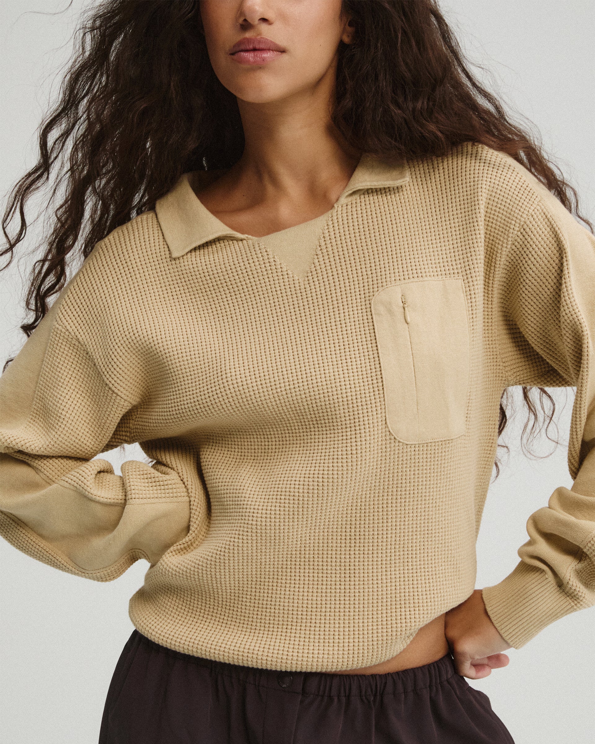 Knit Panelled Pocket Sweatshirt - Caramel Beige - Image 4